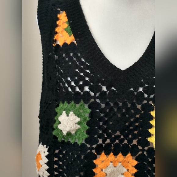 NWT Rebellion crocheted sweater vest L - Picture 3 of 10